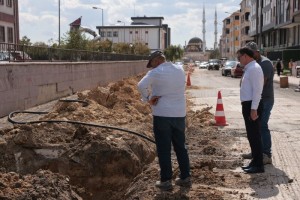 Başkan Çetin Üstyapı ve Altyapı Çalışmalarını İnceledi